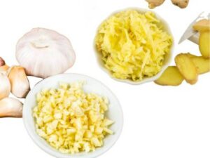 Urban Harvest Garlic & Ginger Chopped Cut