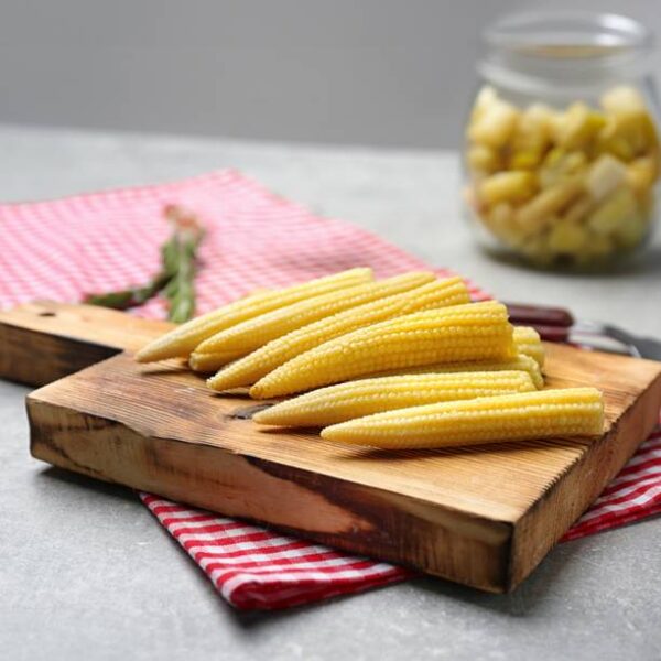 Baby Corn Unpeeled