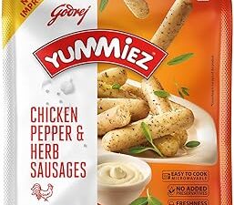 Yummiez Godrej Chicken Pepper and Herb Sausage Pouch,250 G